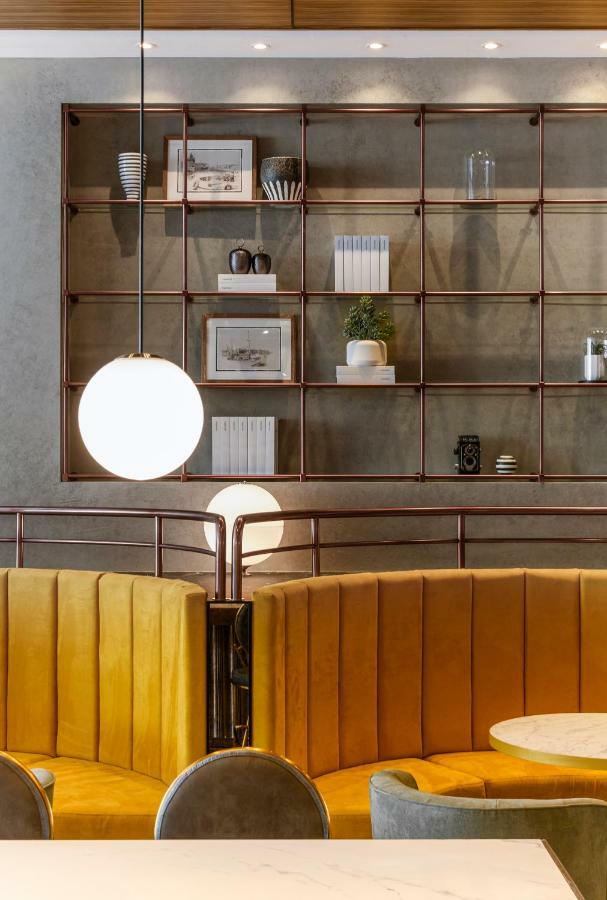 Lakeshore Hotel 타이난 외부 사진