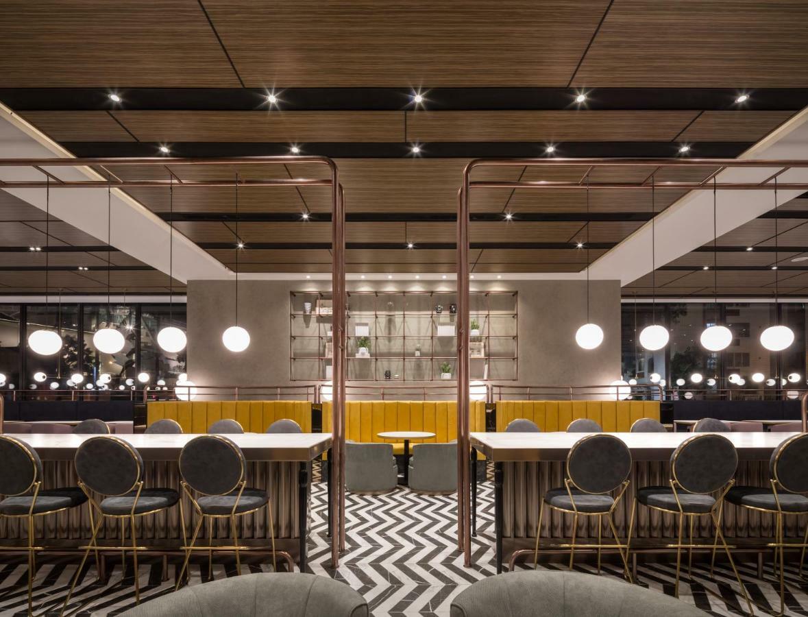 Lakeshore Hotel 타이난 외부 사진