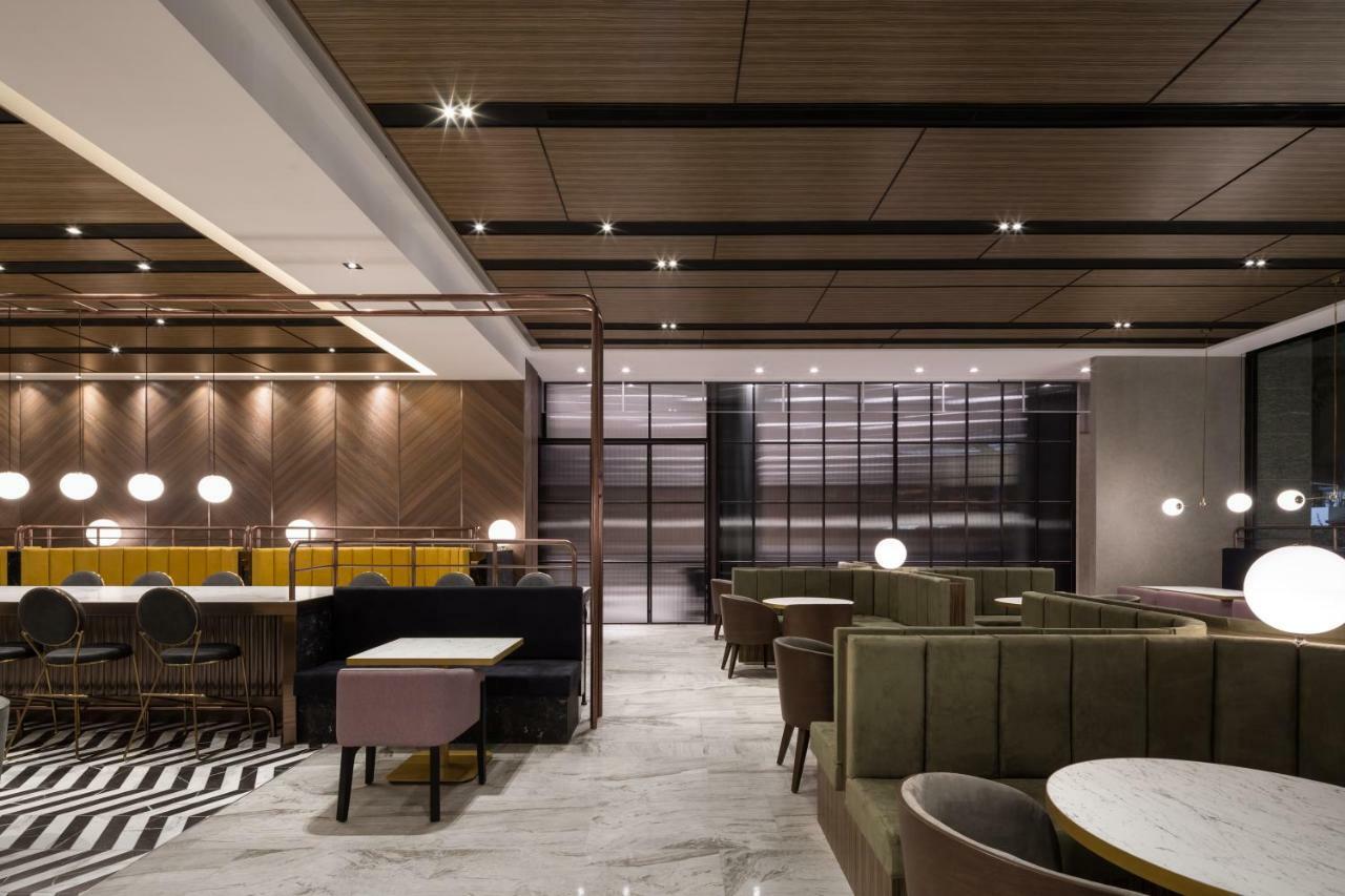 Lakeshore Hotel 타이난 외부 사진